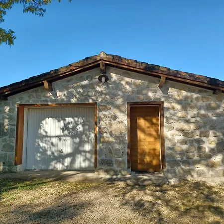 Fermette Et Son Dans La Campagne Agenaise Madaillan
